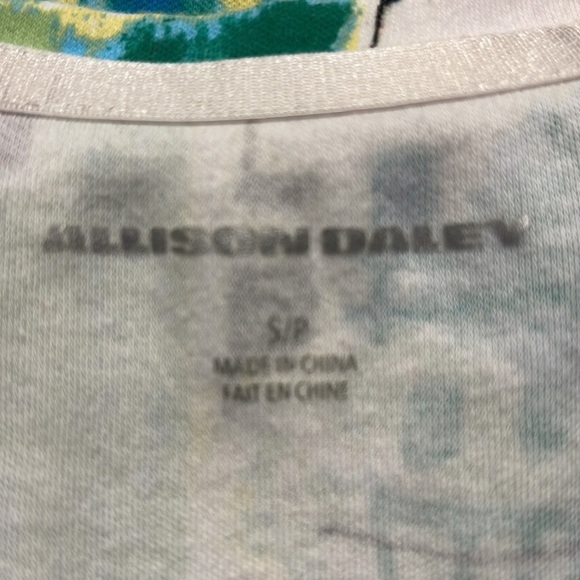 Women’s Allison Daley Pink/Green Shirt Size Small Petite - Picture 5 of 6